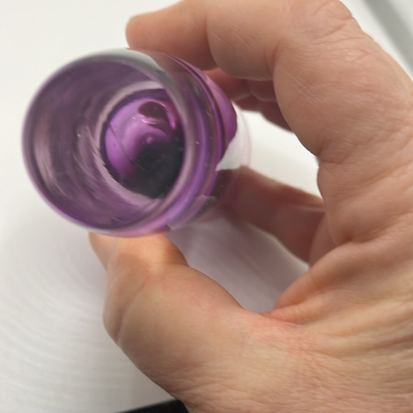 Art Glass Purple Perfume Bottle unsigned - Picture 5 of 6